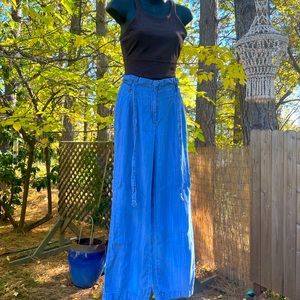 Wide legged-High waist Chambray pant